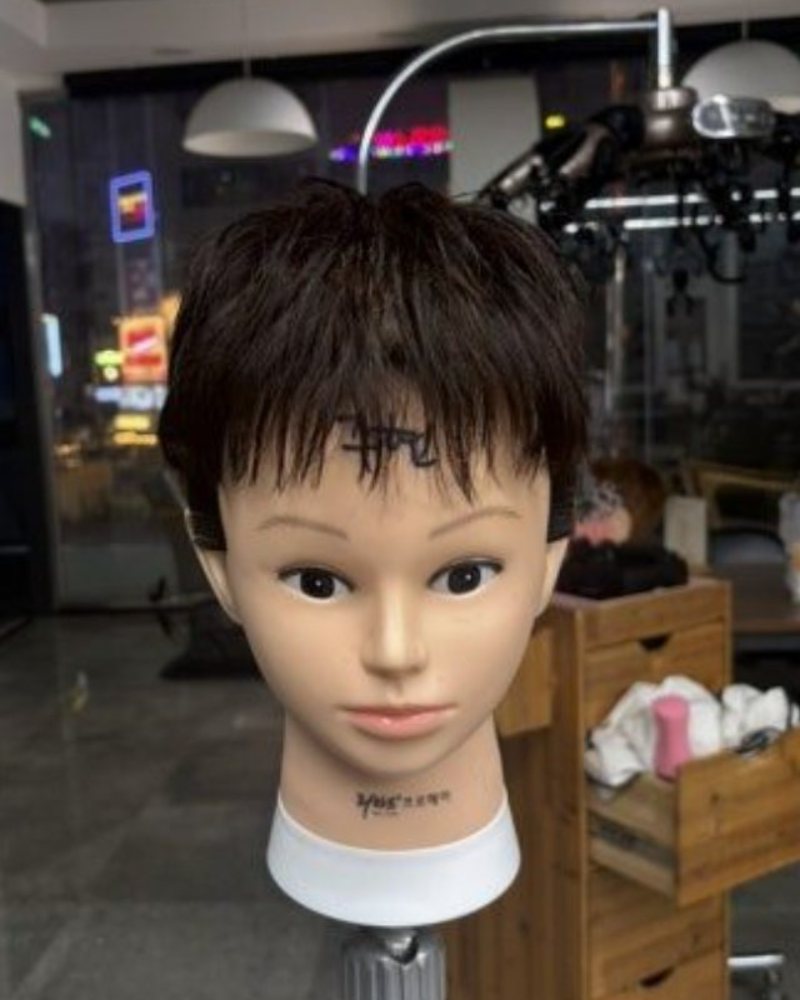 희진 크루 · 실습 정면